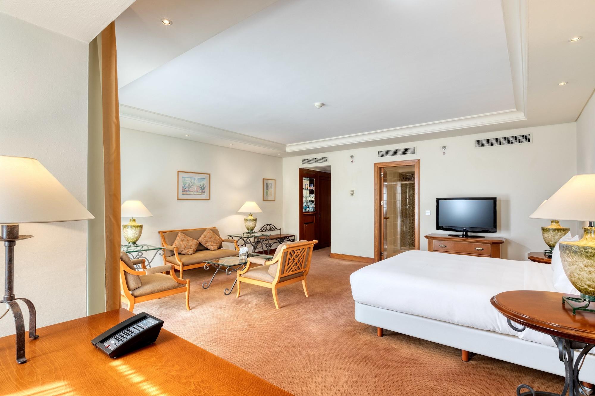 The Landmark Nicosia Room photo